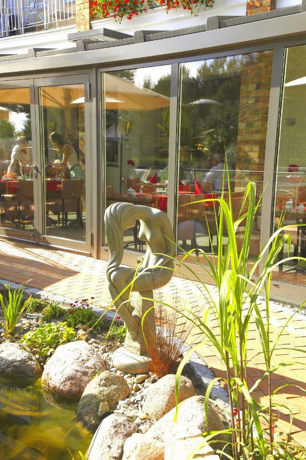 Vineta Strandhotels Zinnowitz Bagian luar foto